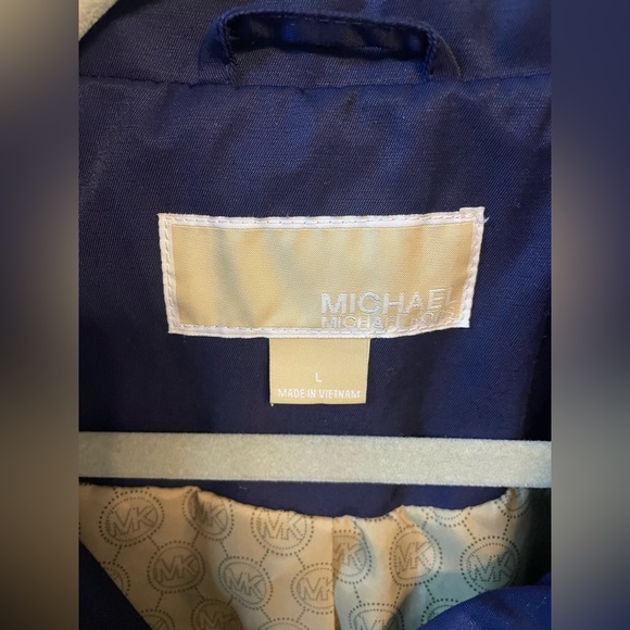 Navy Michael Kors belted cotton blend trench coat, size: L, like-new condition - Picture 3 of 7